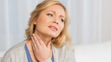 Mal di gola persistente senza febbre